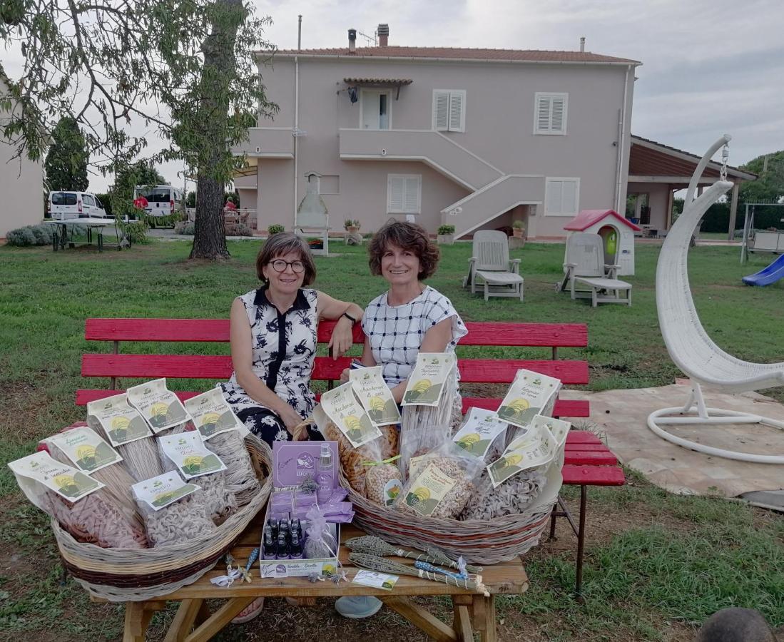 Agriturismo Susanna E Atria Бибона Екстериор снимка